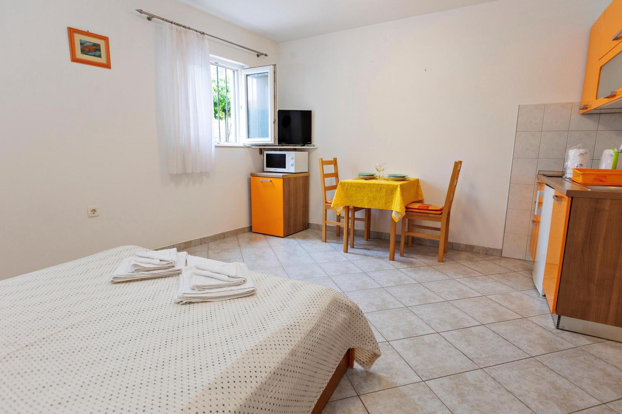 Apartments Baricevic ボル エクステリア 写真