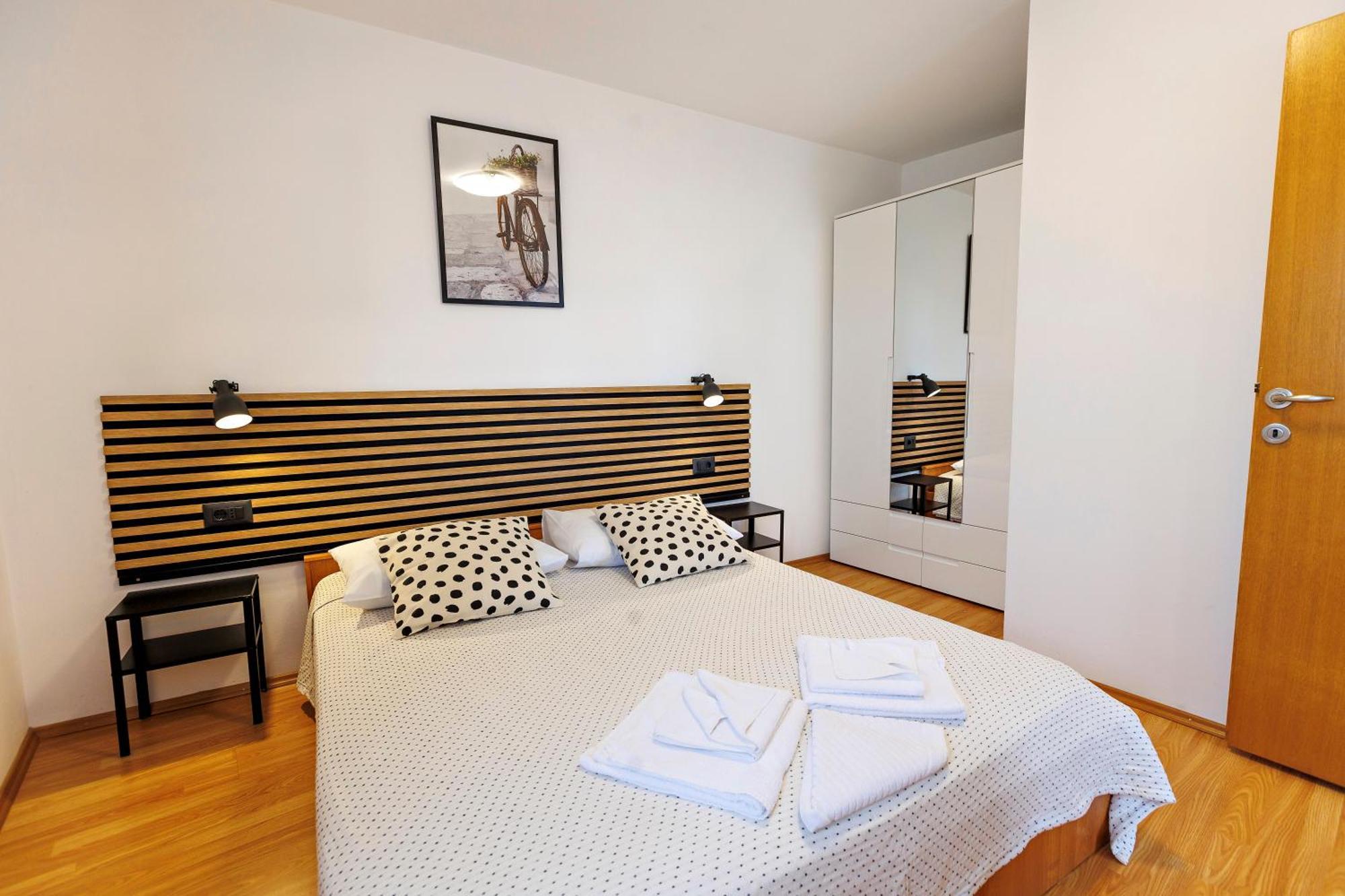 Apartments Baricevic ボル エクステリア 写真